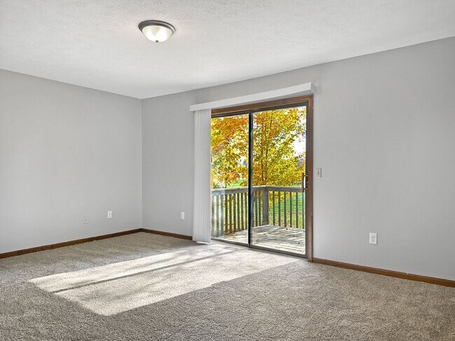 Building Photo - 6582 Winans St