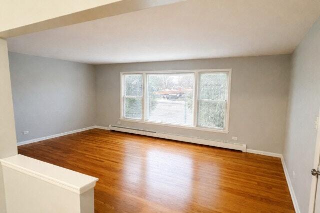 Building Photo - 2737 W 87th St