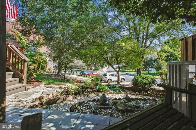 Building Photo - 6339 Dunman Way