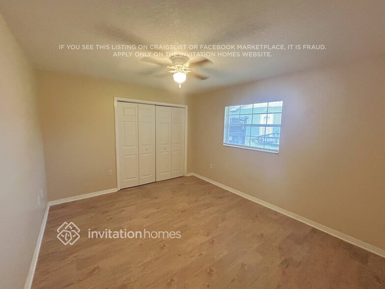 Building Photo - 4407 Orangewood Loop E