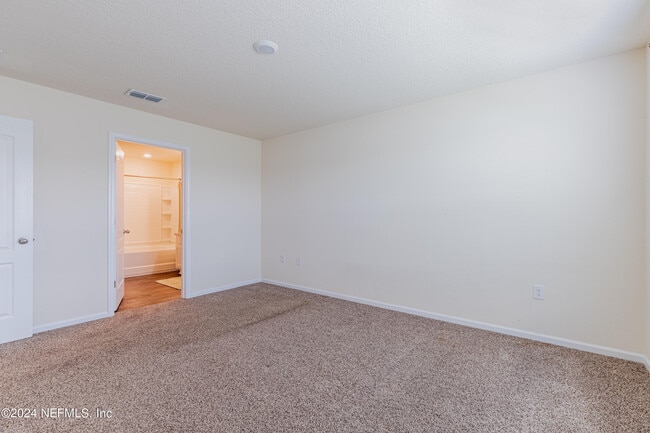 Building Photo - 3474 Cliffside Way