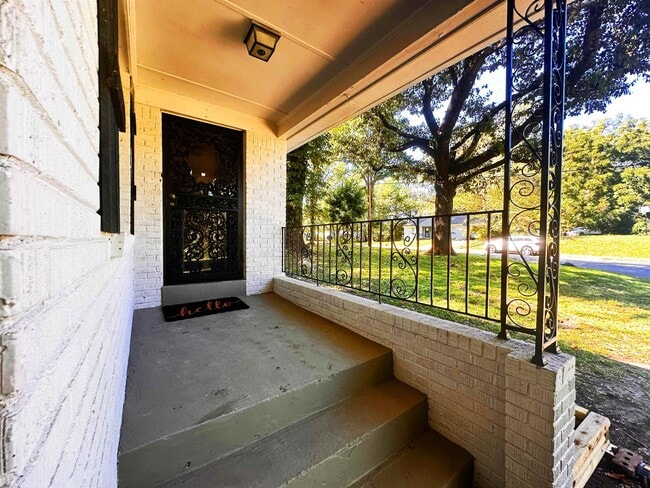 Building Photo - 3766 Argonne St