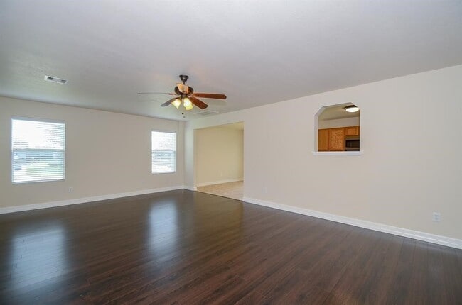 Building Photo - 2603 Kenwich Oaks Ln