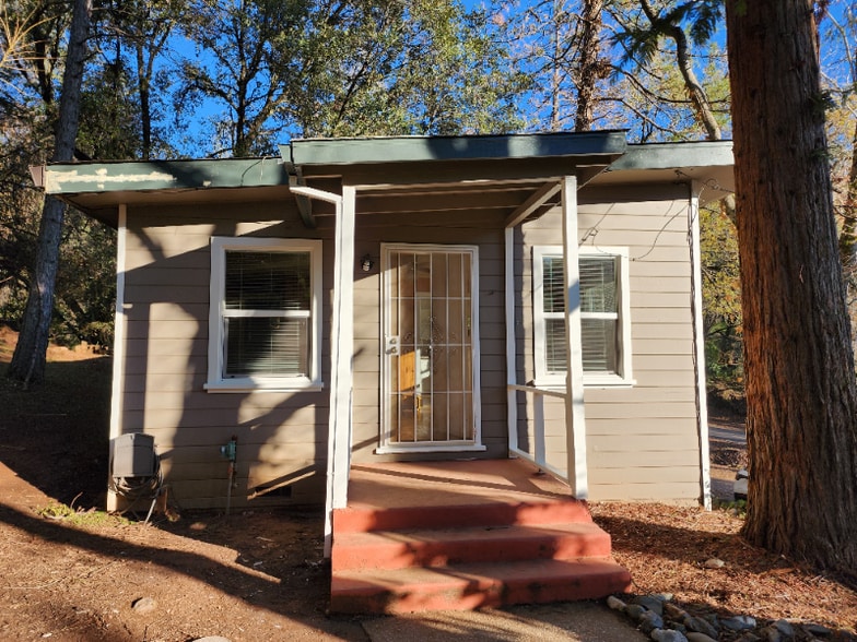 Building Photo - 16619 Old Stagecoach Rd