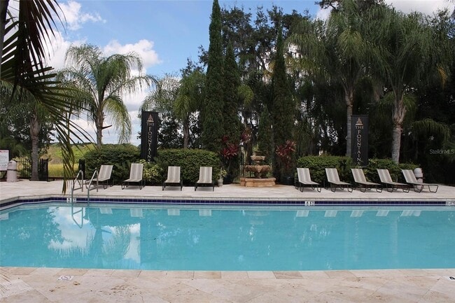 Building Photo - 5957 Westgate Dr