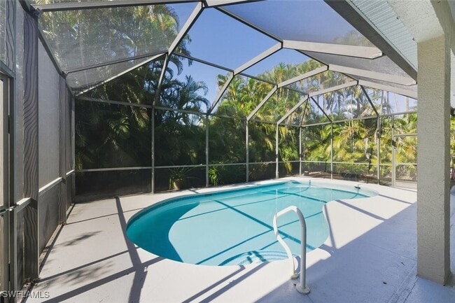 Building Photo - 366 Burnt Pine Dr