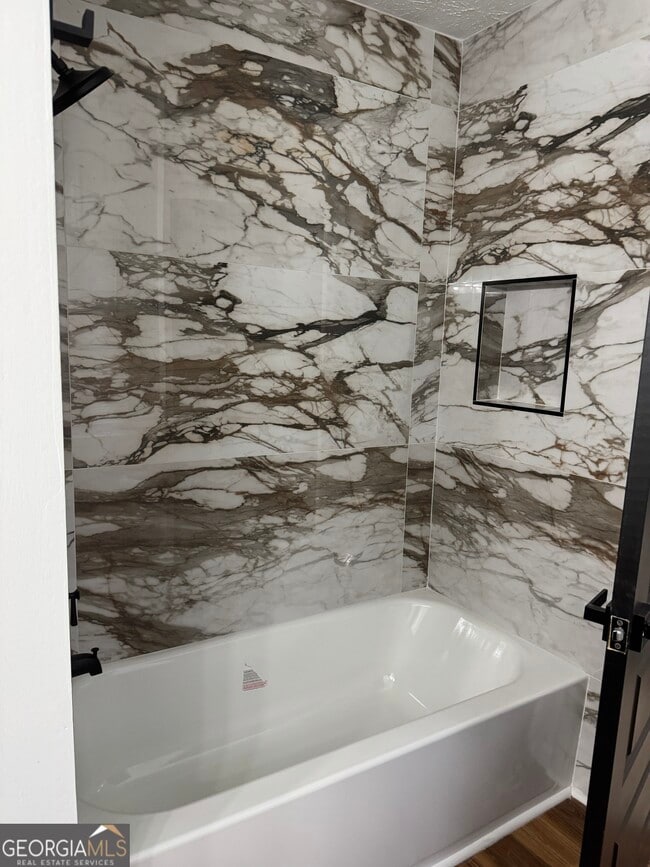 Building Photo - 5317 Medena Way