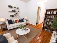 Building Photo - 14th St