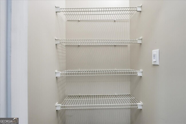 Building Photo - 5630 Lawley Rd