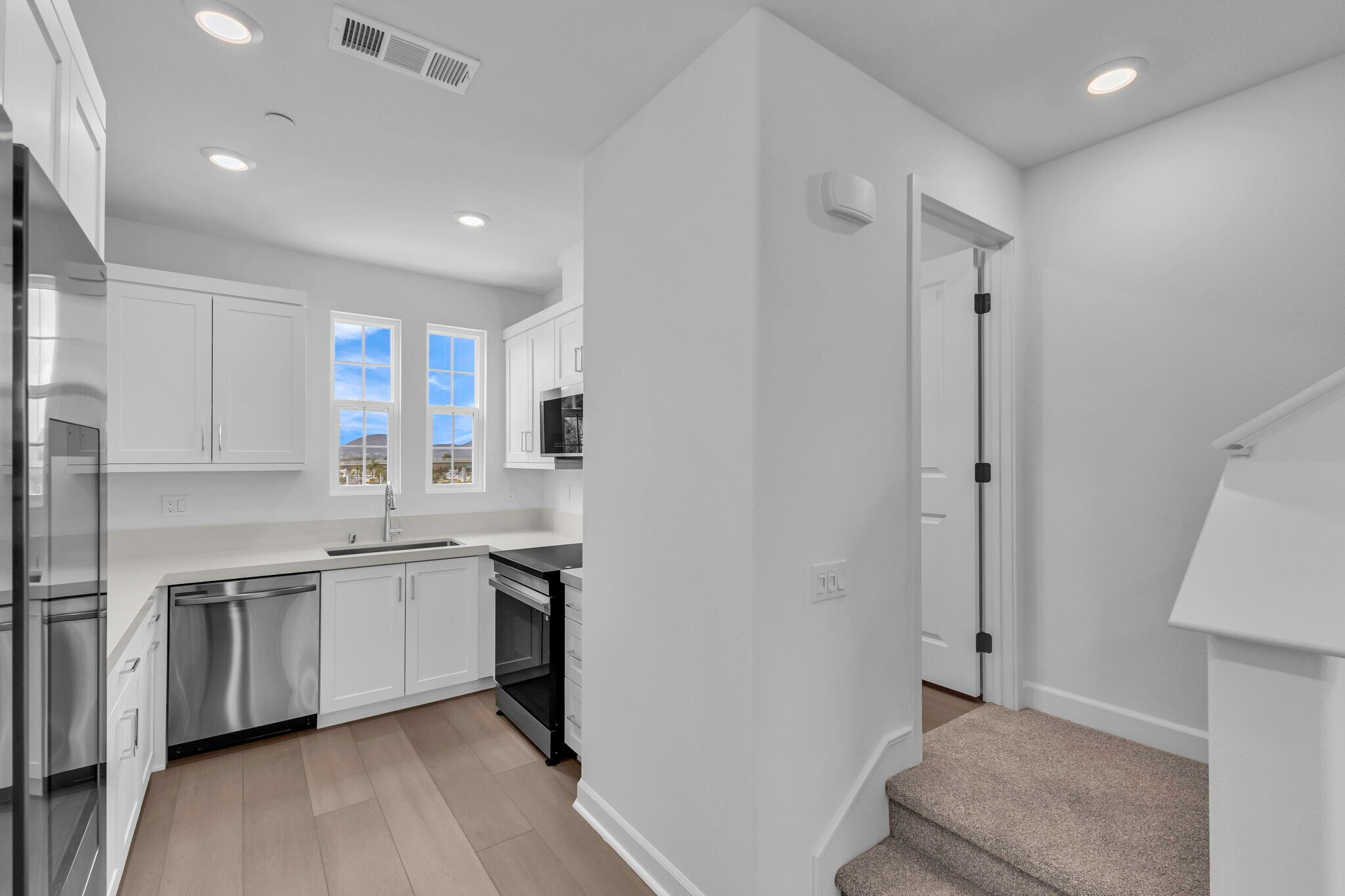 Building Photo - 2208 Mountain Laurel Rd