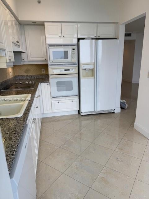 Building Photo - 4779 Collins Ave