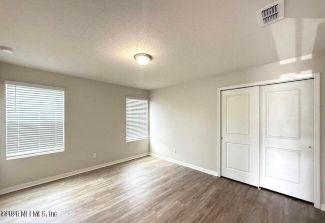Building Photo - 6468 Sweetbay Ln