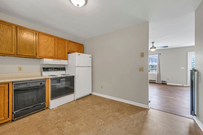 Building Photo - 7863 NC-163