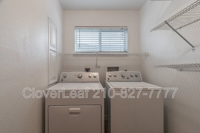 Building Photo - 125 Jordan Pl