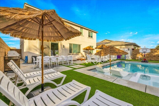 Building Photo - 83796 Moreno St