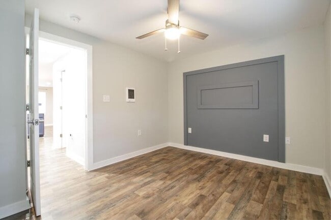 Building Photo - 510 Diuguid St