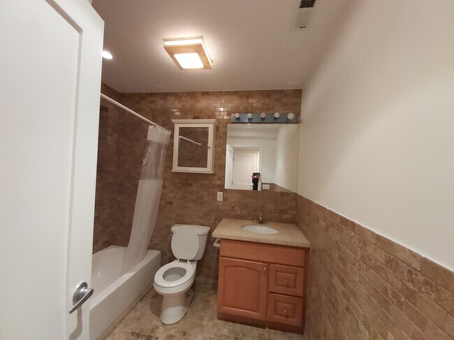 Bathroom - 1939 15th St
