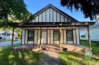 Building Photo - 43 Seyle St