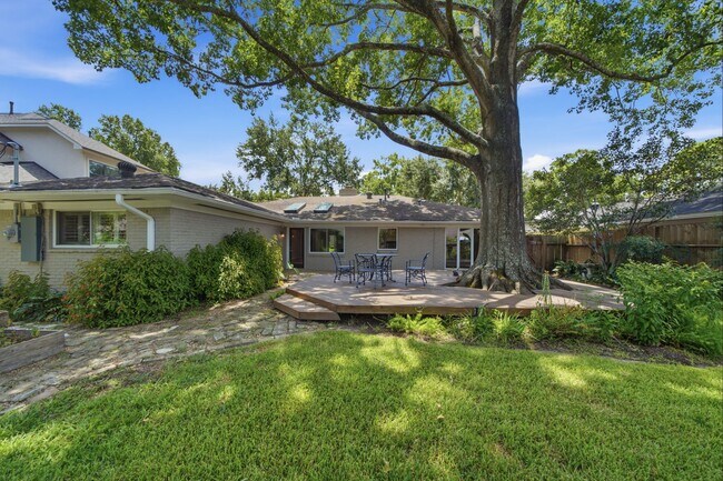 Building Photo - 14110 Barryknoll Ln