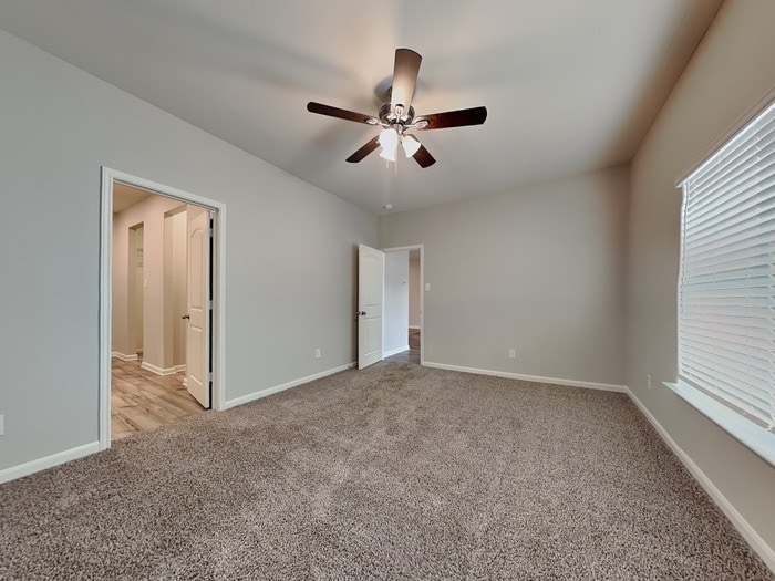 Building Photo - 9609 Teton Vis Dr