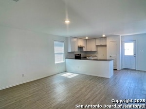 Building Photo - 212 Pacific Waters