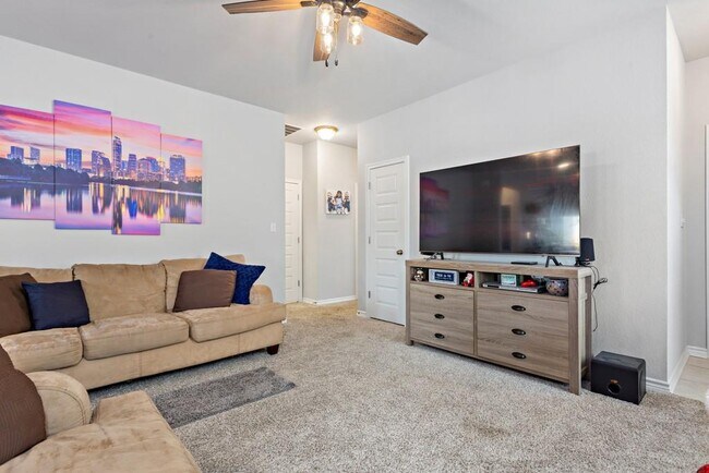 Building Photo - 309 Trellis Blvd