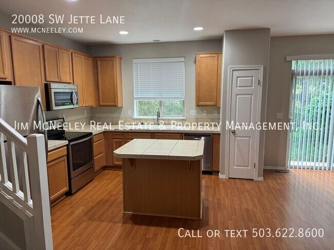 Building Photo - 20008 SW Jette Ln