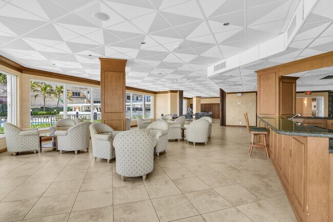 Building Photo - 1340 S Ocean Blvd