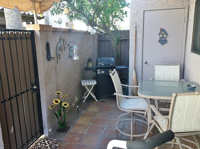 Building Photo - 4813 N 73rd St