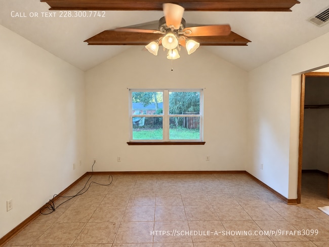 Building Photo - 9004 Warbler Ave