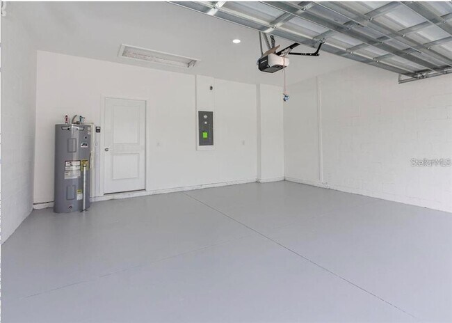 Building Photo - 16451 Glassy Loch Loop