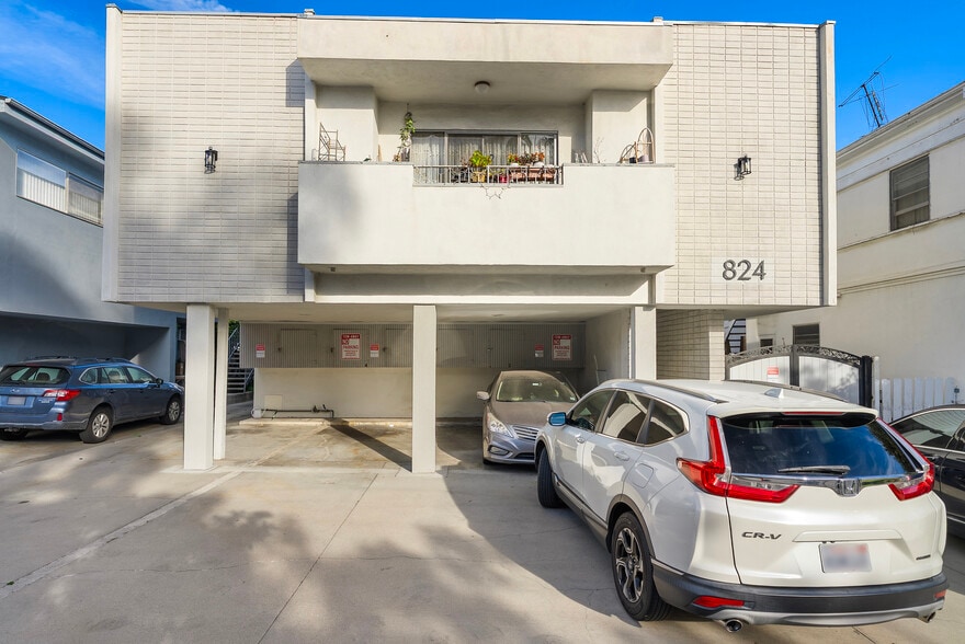 Building Photo - 824 S Shenandoah St