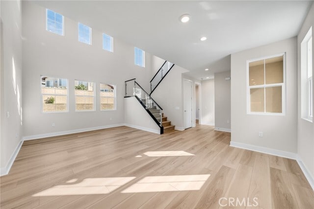 Building Photo - 716 Olivier Dr