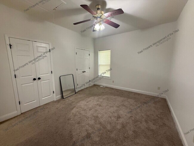 Building Photo - 2200A Eider Ct
