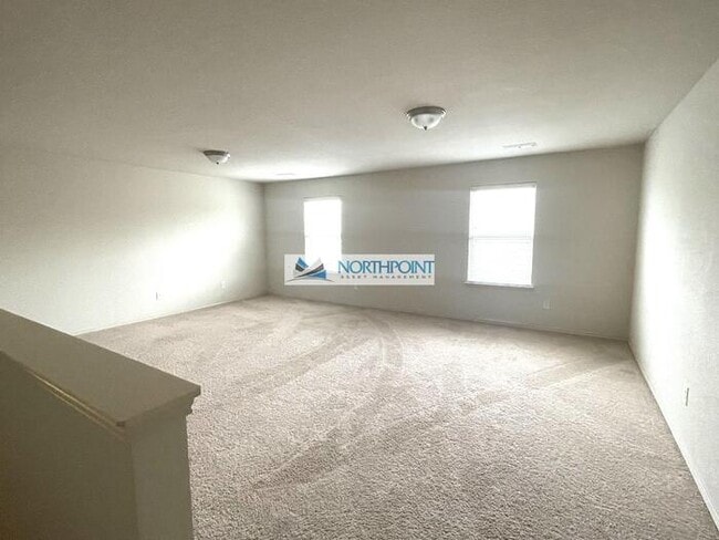 Building Photo - Charming 3 beds 3 baths in Denton!