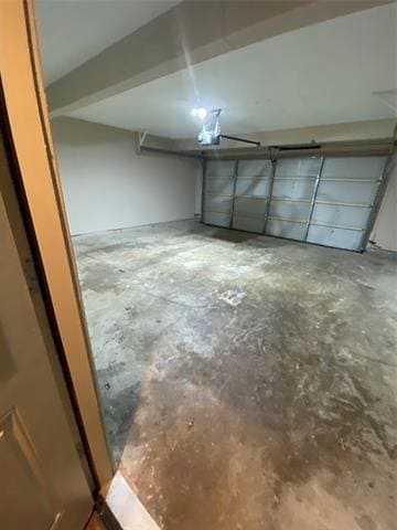 Building Photo - 10151 Camelot Dr