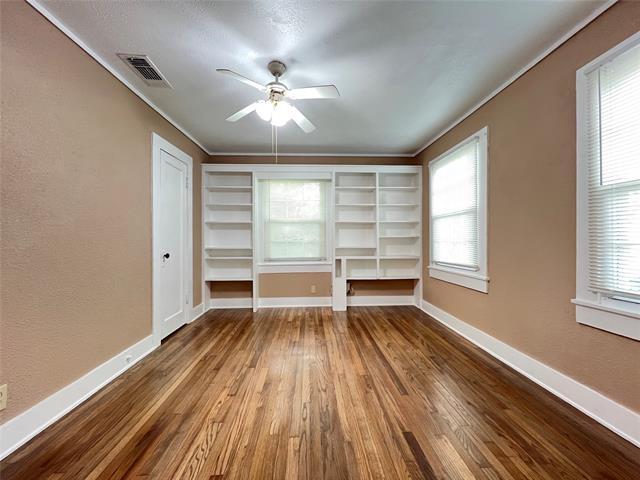 Building Photo - 718 Coit St