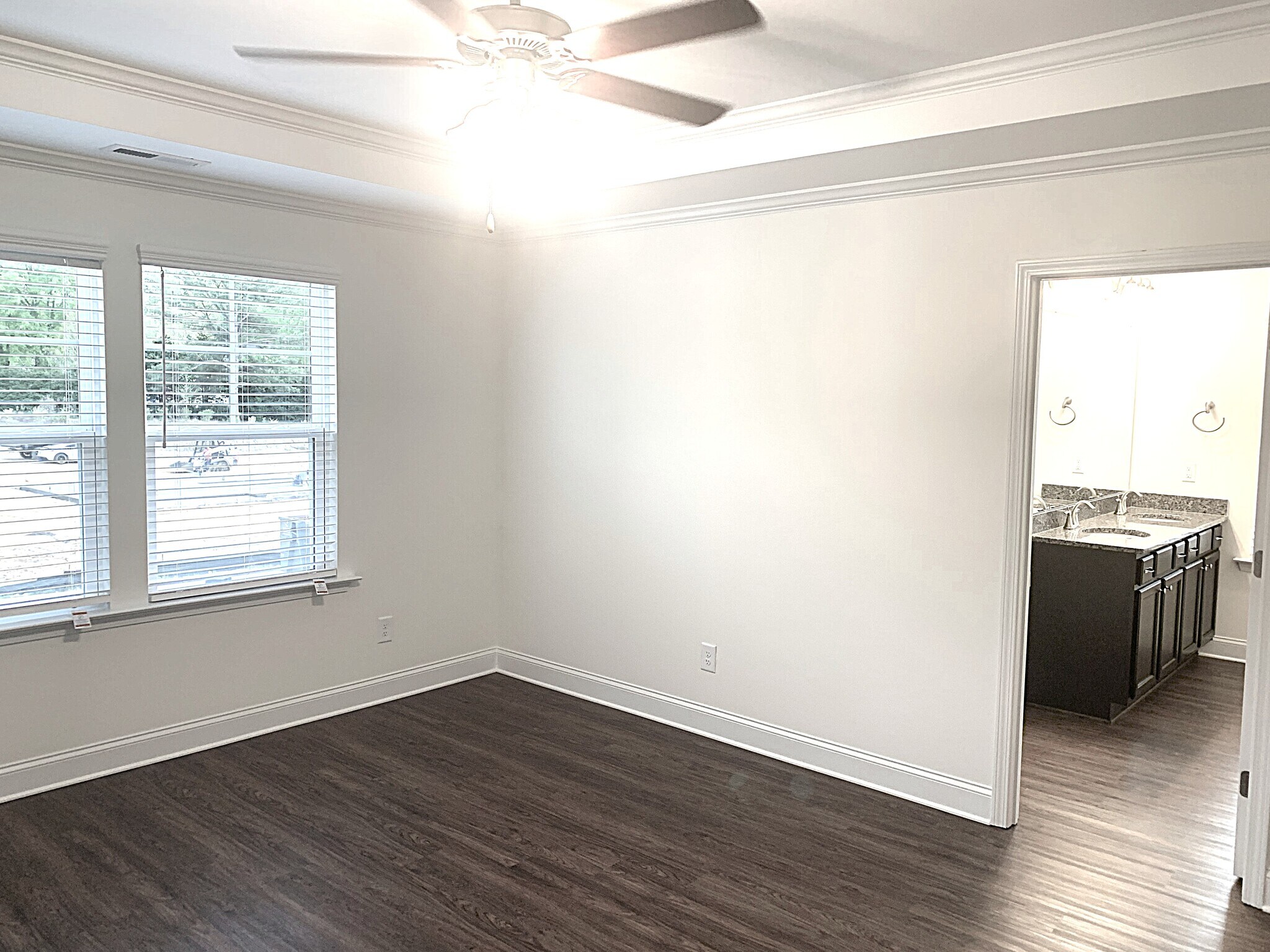 Building Photo - 112 Pullen Dr