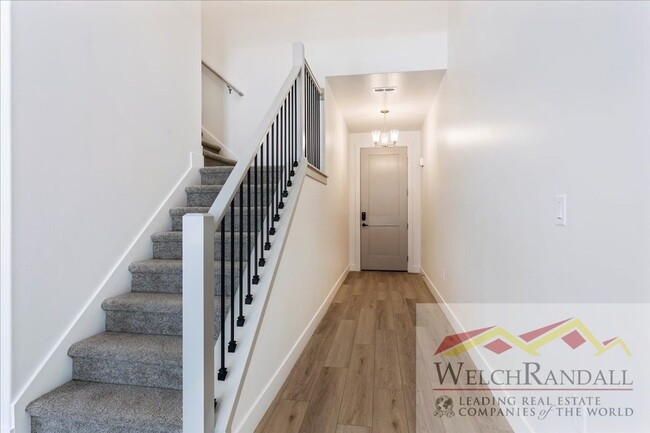 Building Photo - Brand New Townhome for Rent in West Haven