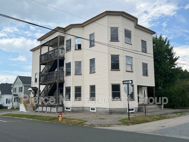 Building Photo - 68 Kenney St