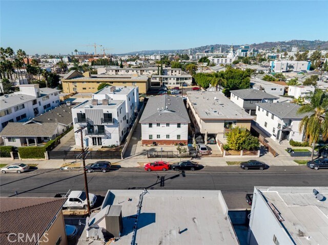 Building Photo - 1217 N Kingsley Dr