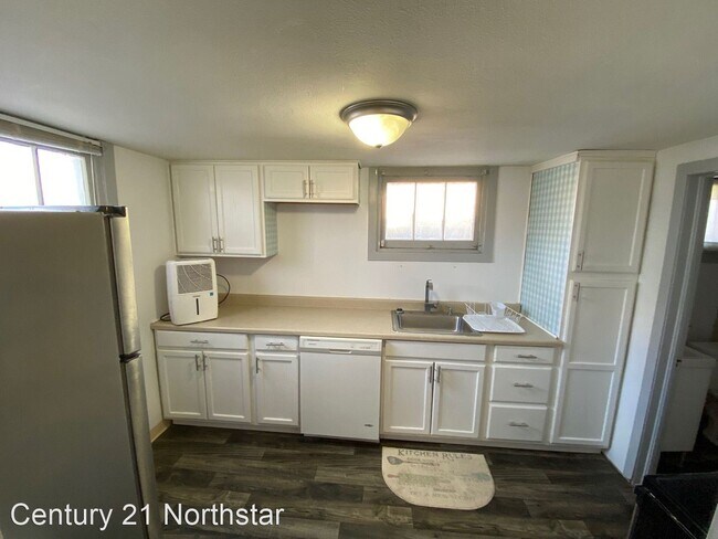 Building Photo - 1 br, 1 bath House - 719 S 10th Ave B