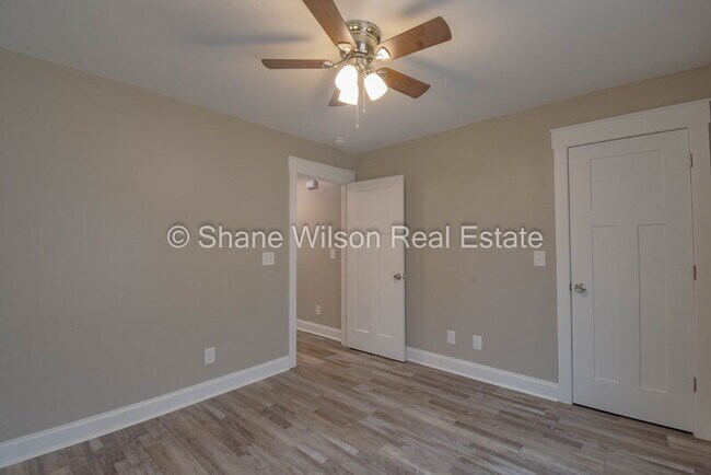 Building Photo - 3263 Chattanooga Rd