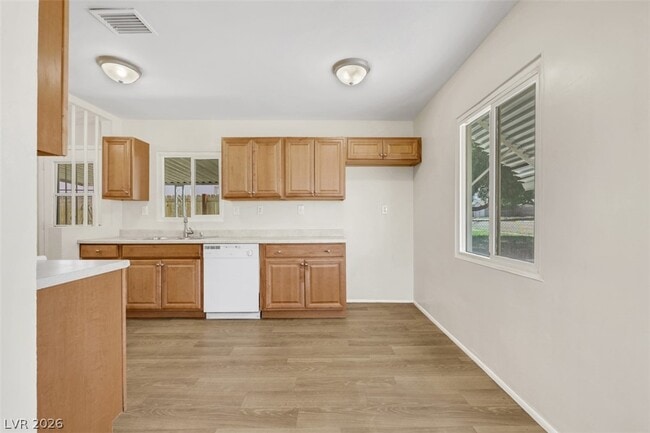 Building Photo - 625 National St