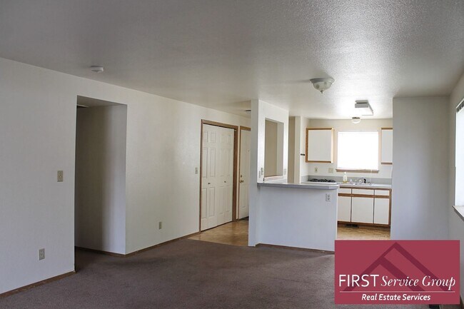 Building Photo - 4325 W Camas St