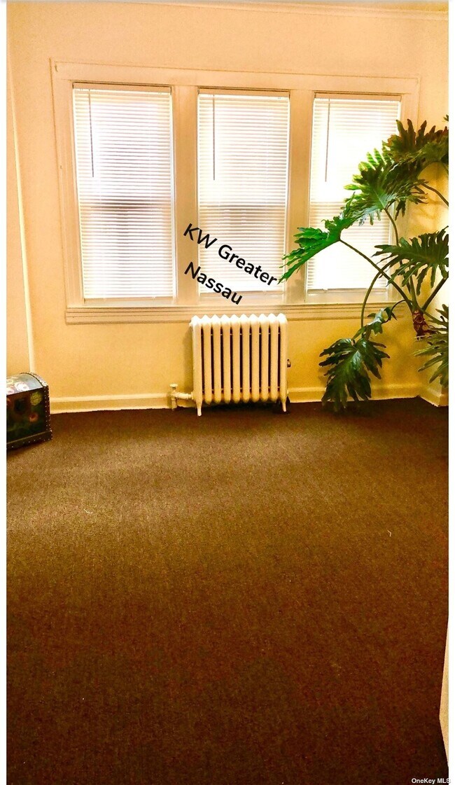 Building Photo - 824 Harrison St