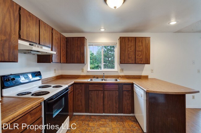 Building Photo - 1001 Emma Ave