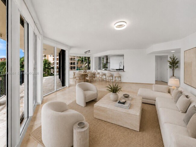 Building Photo - 13627 Deering Bay Dr