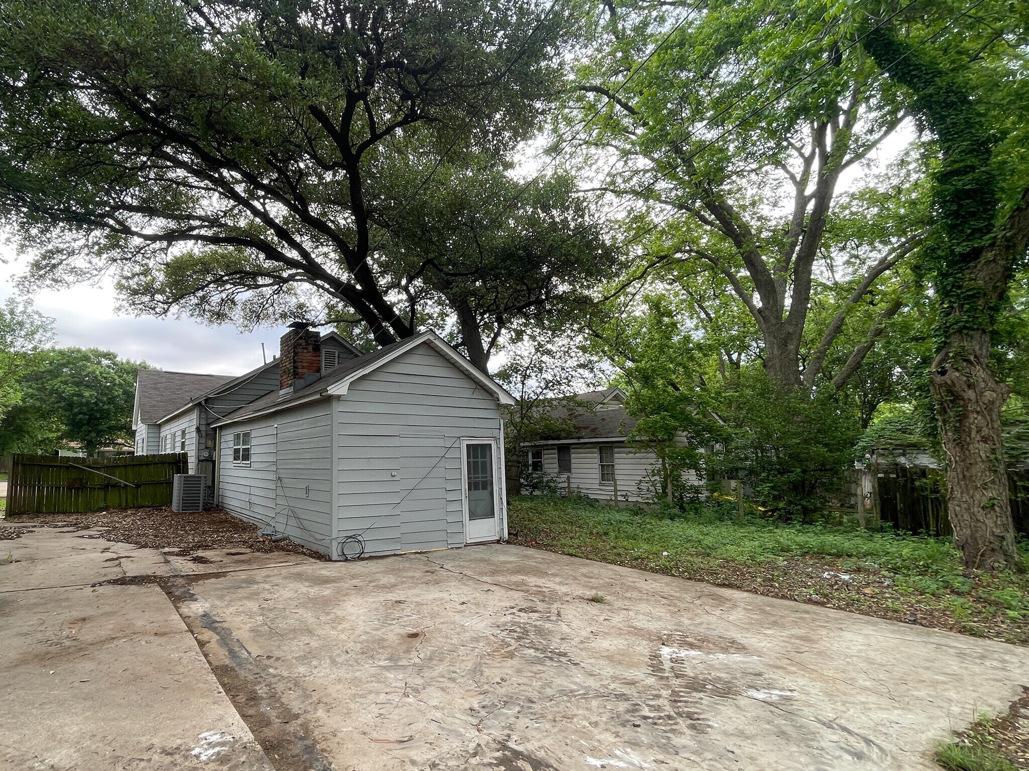 Building Photo - 616 N 35th St