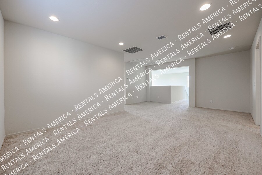 Building Photo - 25334 N 163rd Dr